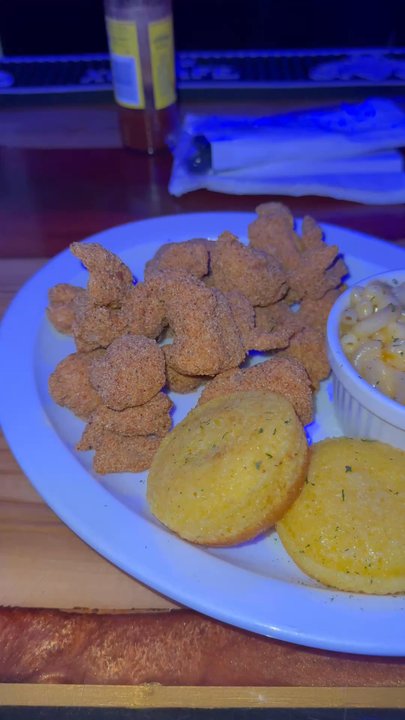 Suga Shack - Catfish nuggets, Mac and cheese, cornbread - Soul Food Near Me - Memphis, Tennessee