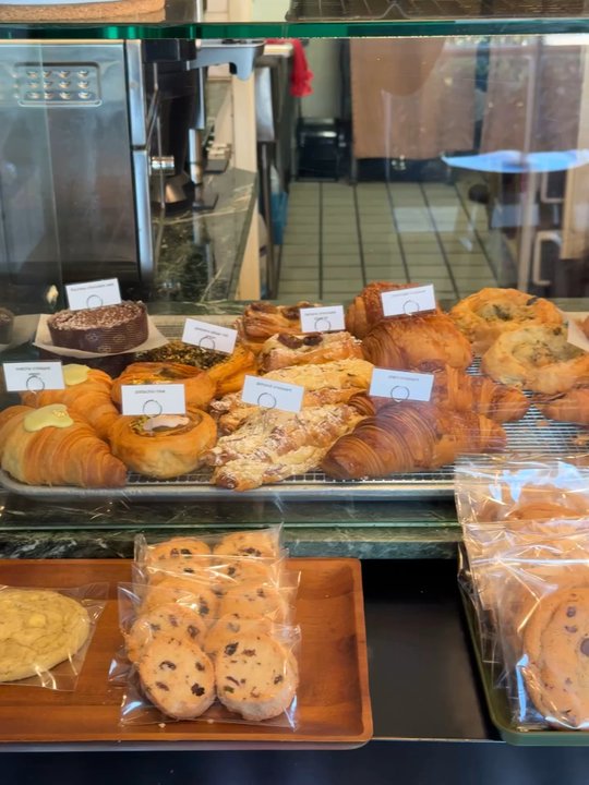 In-sīt Coffee - Coffee & Tea Near Me - Costa Mesa, California