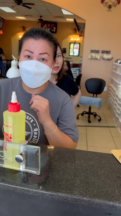 Annies Nails & Spa - How defensive & ugly she got. - Nail Salons Near Me - Pflugerville, Texas