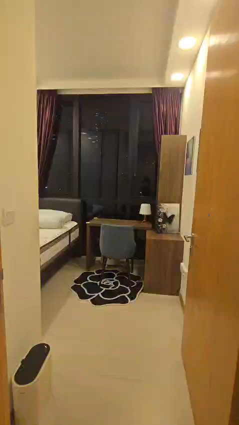 Common Room (Condo) for Rent in  The Trilinq - Image 6