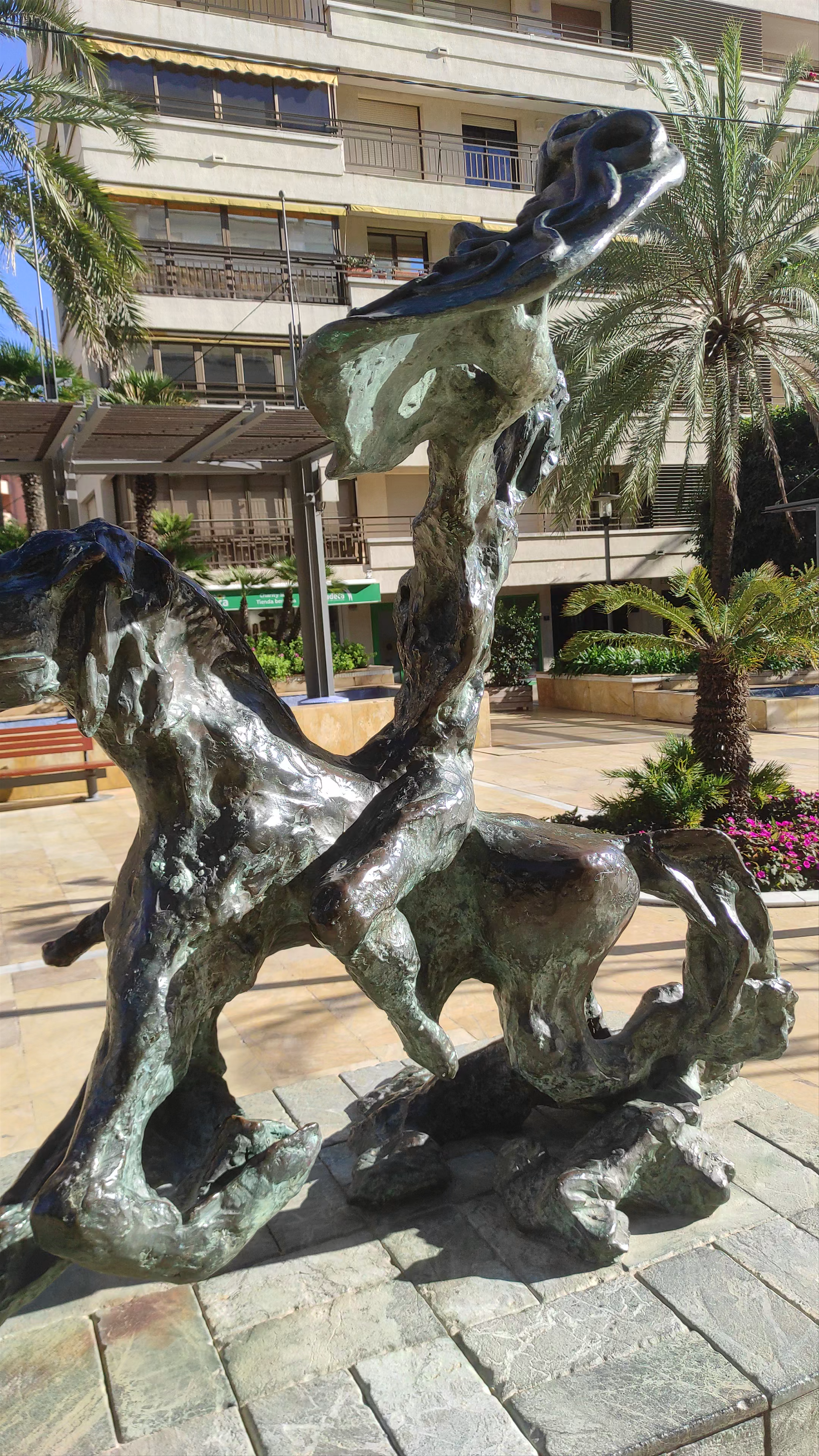 Esculturas de Dalí at Avenida del Mar, Marbella