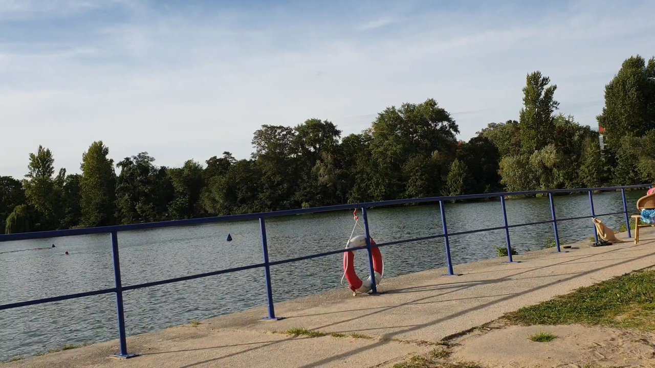 Strandbad Weissensee - Swimming Pools Near Me - Berlin, BE