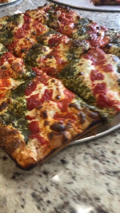 Mama's - Live and in action - Pizza Near Me - Succasunna , New Jersey