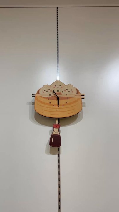 The Handmade Showroom - This clock! - Arts & Crafts Near Me - Seattle, Washington