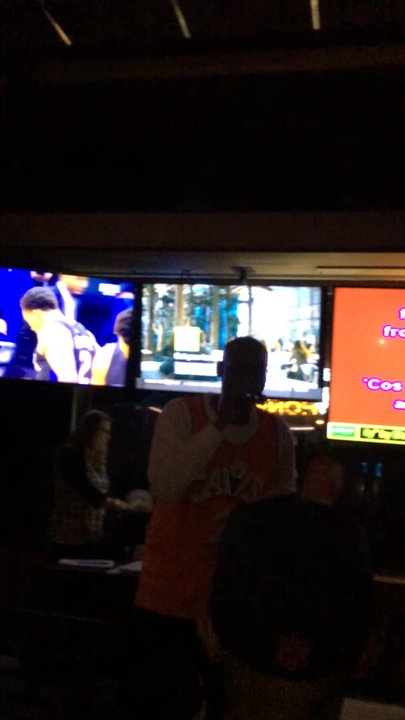 Doc & Eddy's - Chilling hard karaoke style night in Tempe AZ bangn - Sports Bars Near Me - Tempe, Arizona
