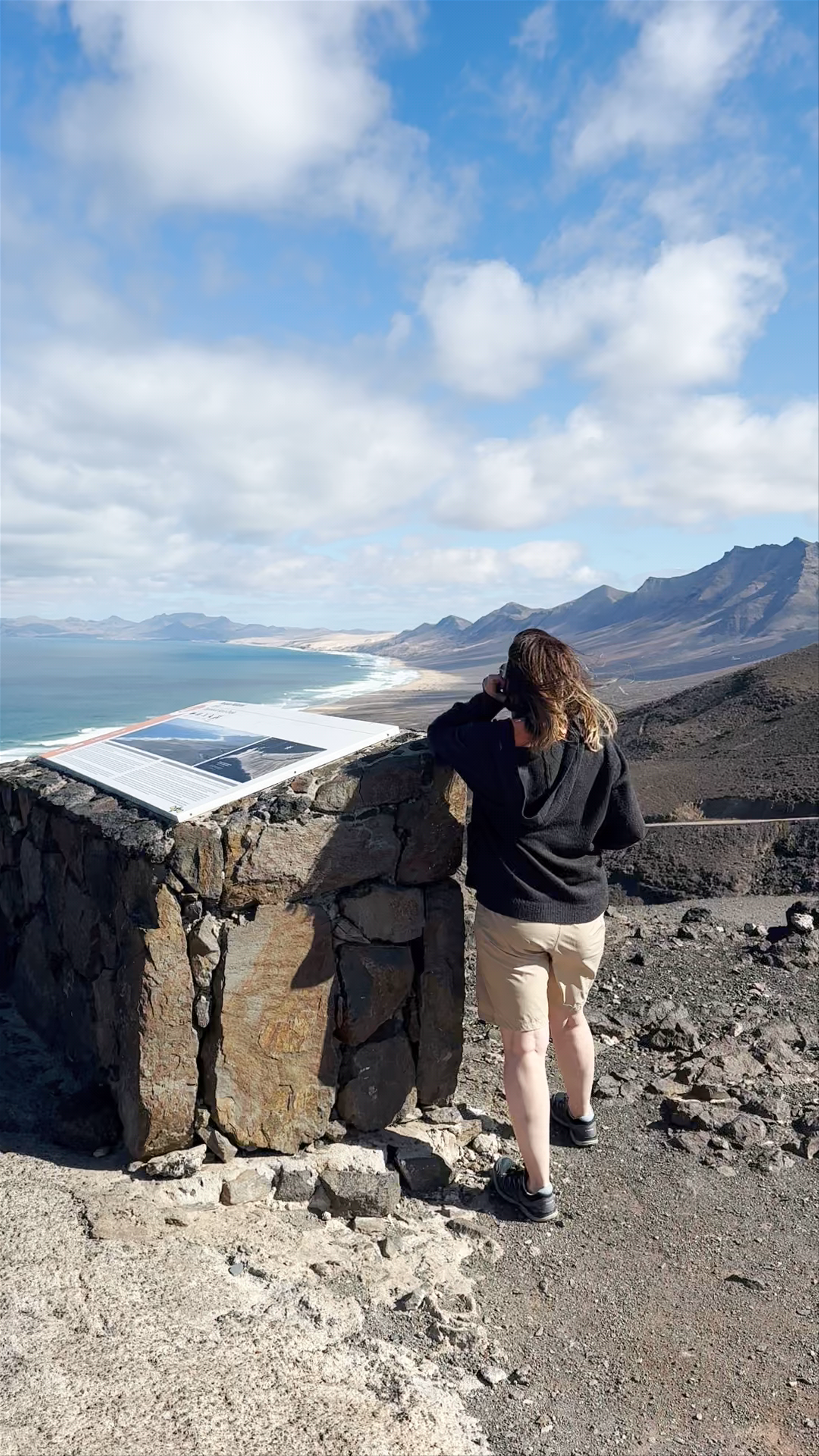 Mirador de Cofete: Breathtaking Coastal Vistas in Pájara, Canary Islands