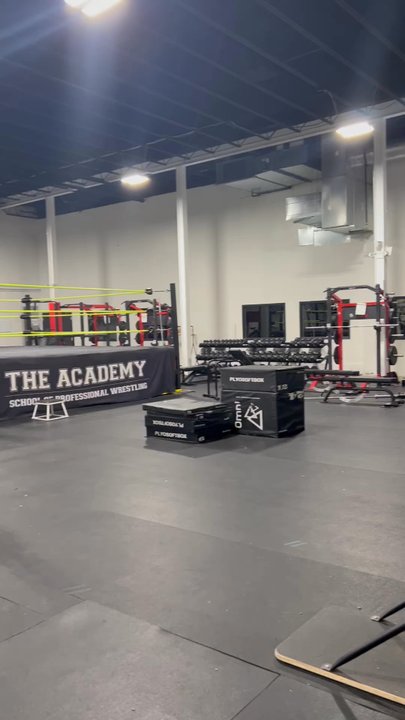 Element Gym - Trainers Near Me - Saint Paul, Minnesota