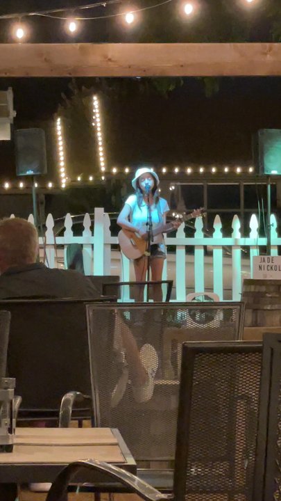 Eight 11 - Wine Bars Near Me - Frisco, Texas