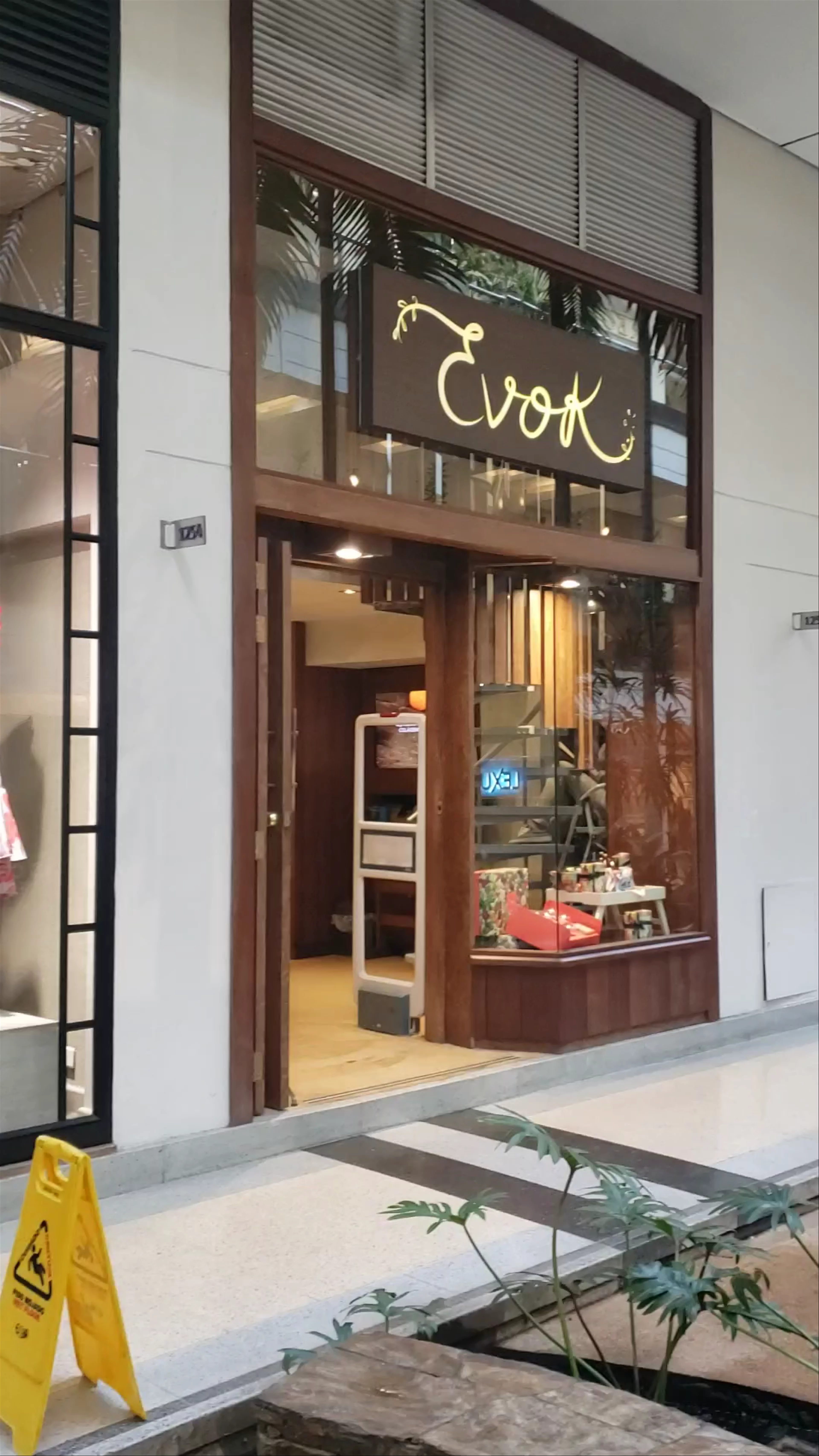 Oviedo Shopping Center