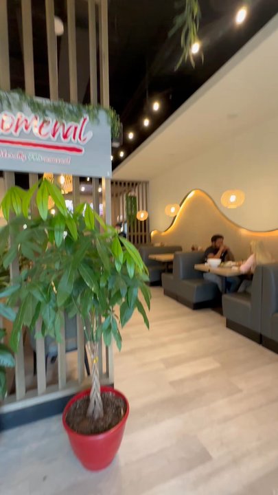 Phonomenal - entry - Vietnamese Near Me - Windsor, Ontario