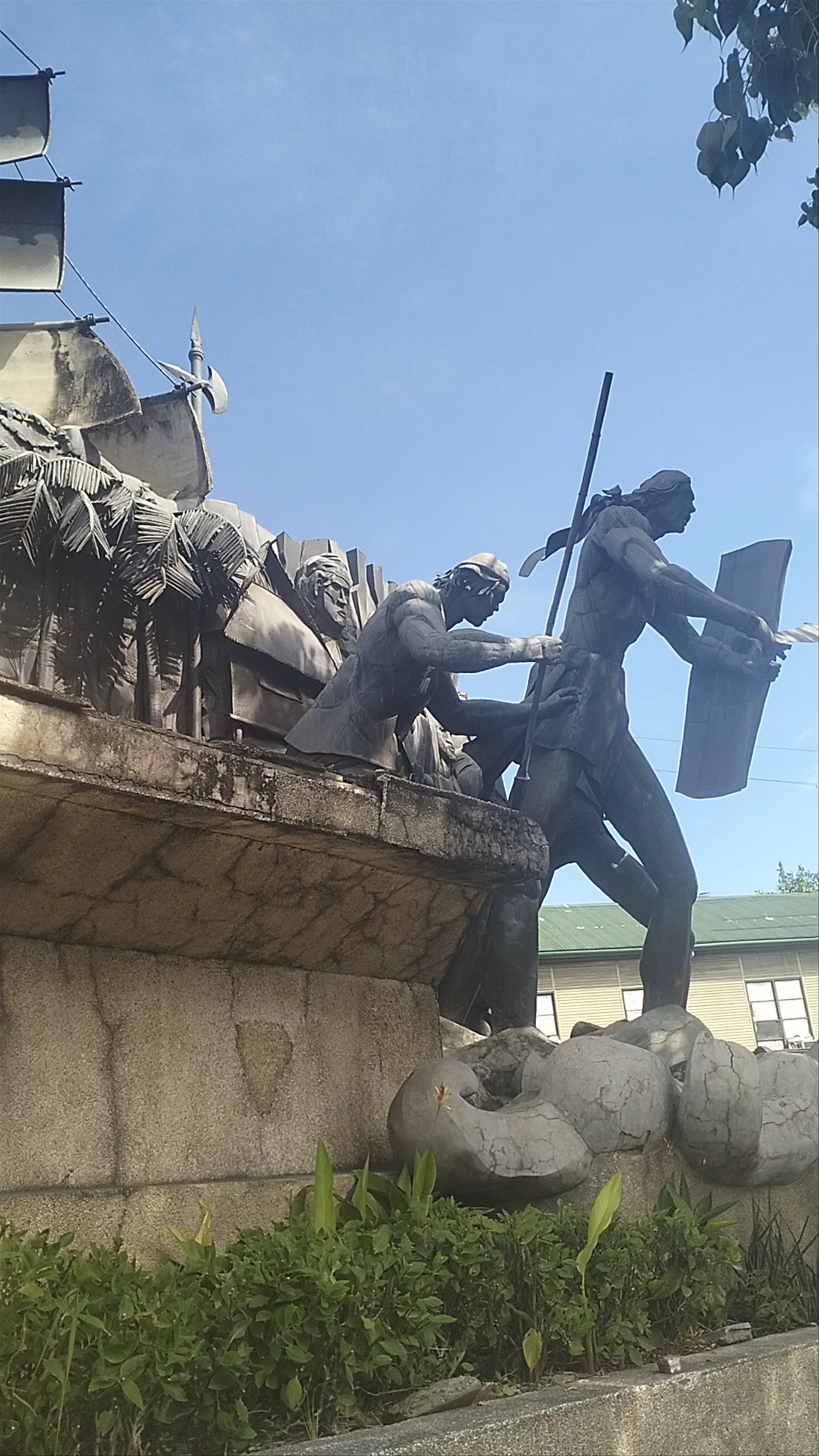 Heritage of Cebu Monument