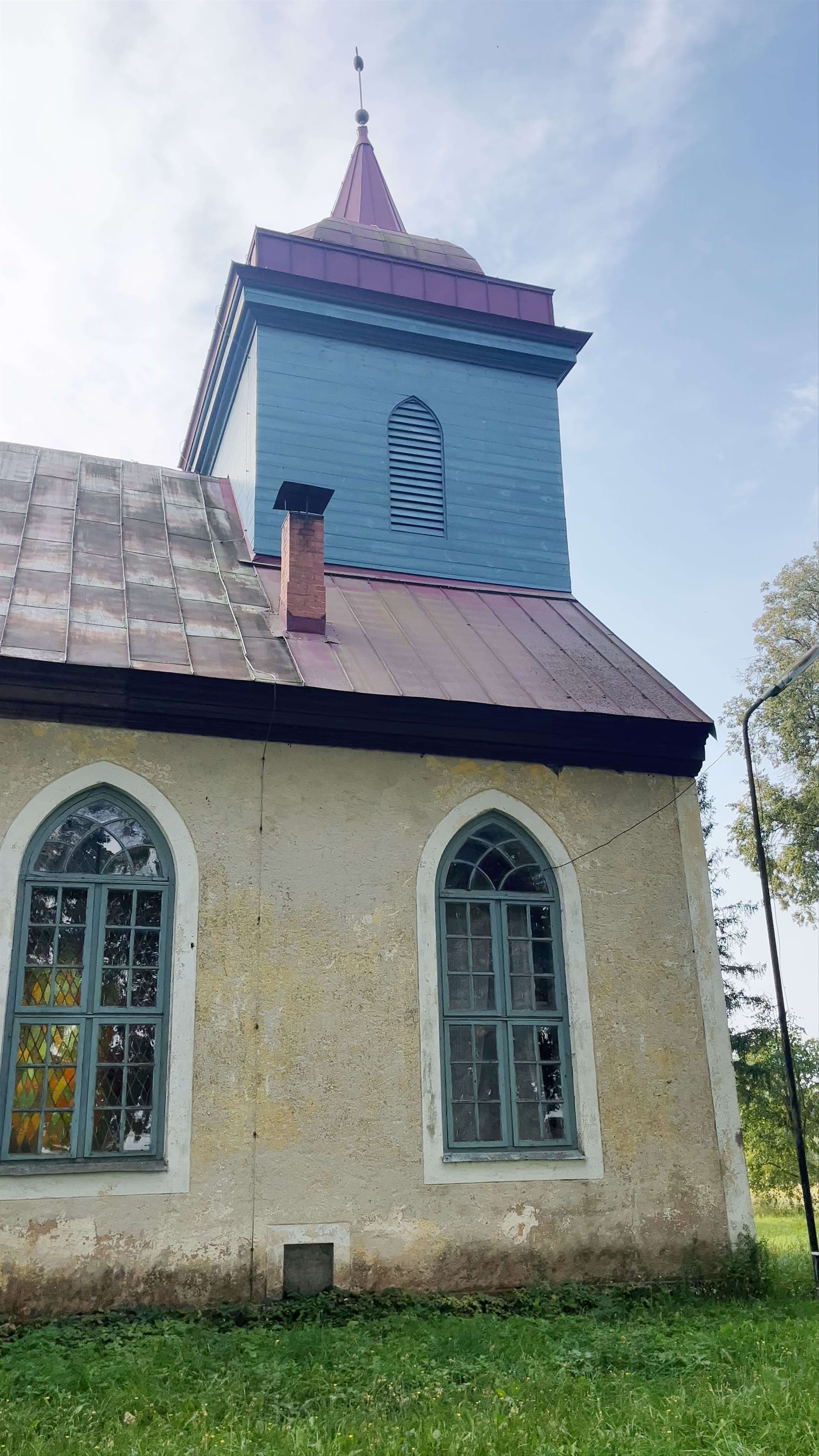 Krapes luterāņu baznīca