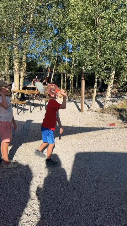 Ale Yak - Games for adults & kids, shady picnic tables and a beautiful view of Turquoise Lake! - Beer Gardens Near Me - Leadville, Colorado