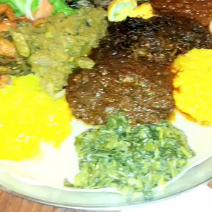 Ethiopia Restaurant - The setup! - Ethiopian Near Me - Berkeley, California