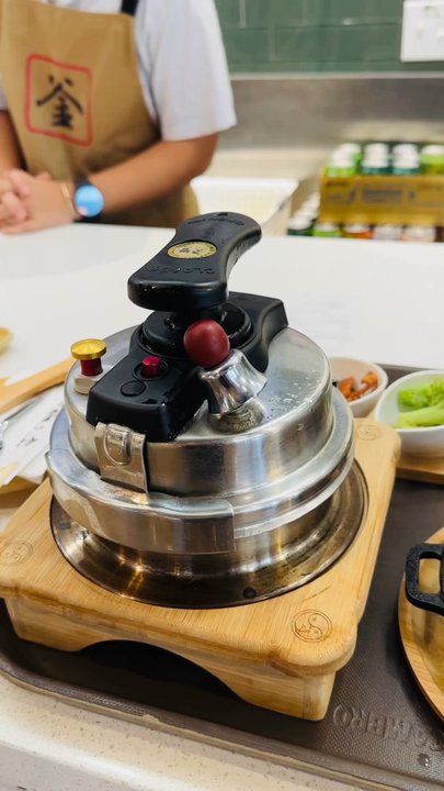 Gama - The presentation of our meal! - Korean Near Me - Honolulu, Hawaii