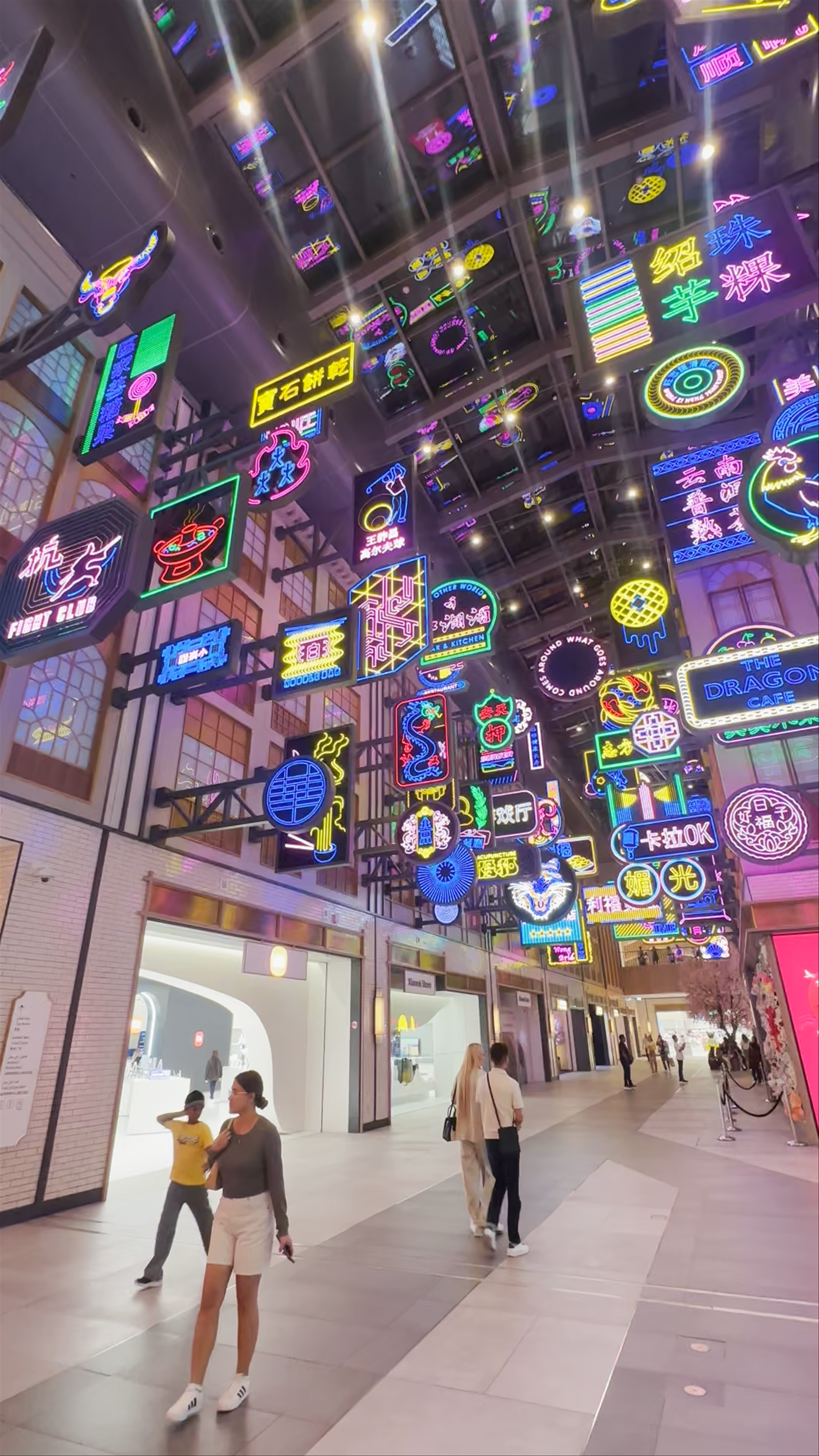 The Dubai Mall - China Town - Dubai Mall service road - Dubai - United Arab Emirates
