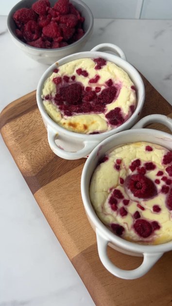 Single Serve Cottage Cheese Raspberry Bake | alicelovesbreakfast