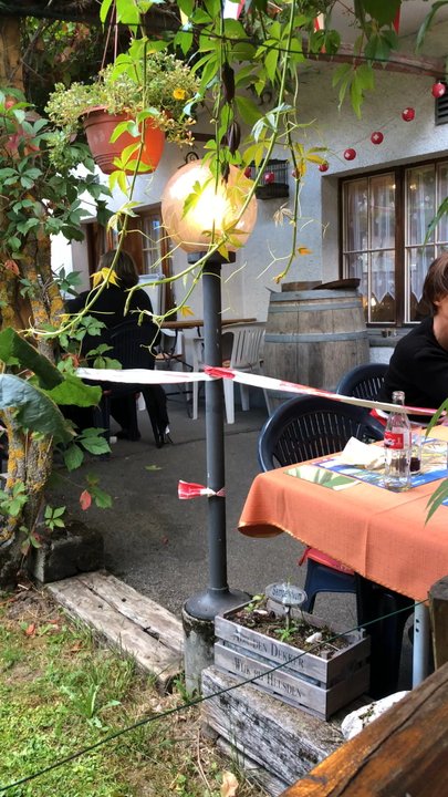 Restaurant Spycher - We are dining outside. Pizza is delicious. We came here earlier in the week. - Swiss Food Near Me - Kandersteg, BE