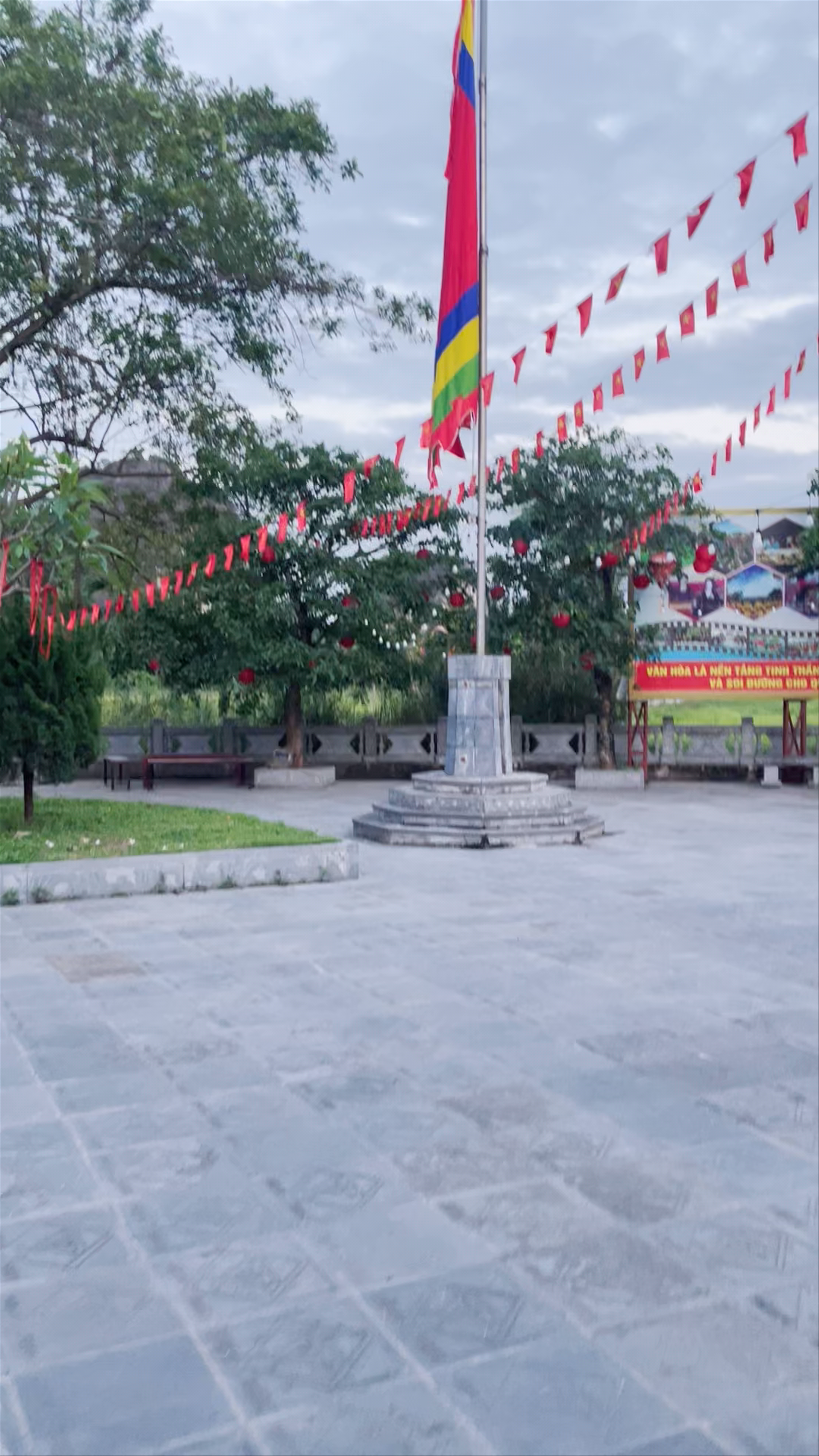 Thai Vi Temple Courtyard Celebrations in Nam Hoa Lu, Ninh Binh