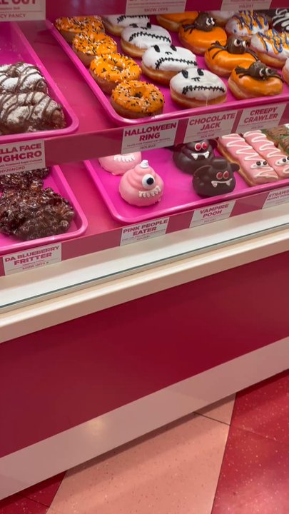 Pinkbox Doughnuts - Pinkbox ( ^_^)b - Donuts Near Me - Primm, Nevada