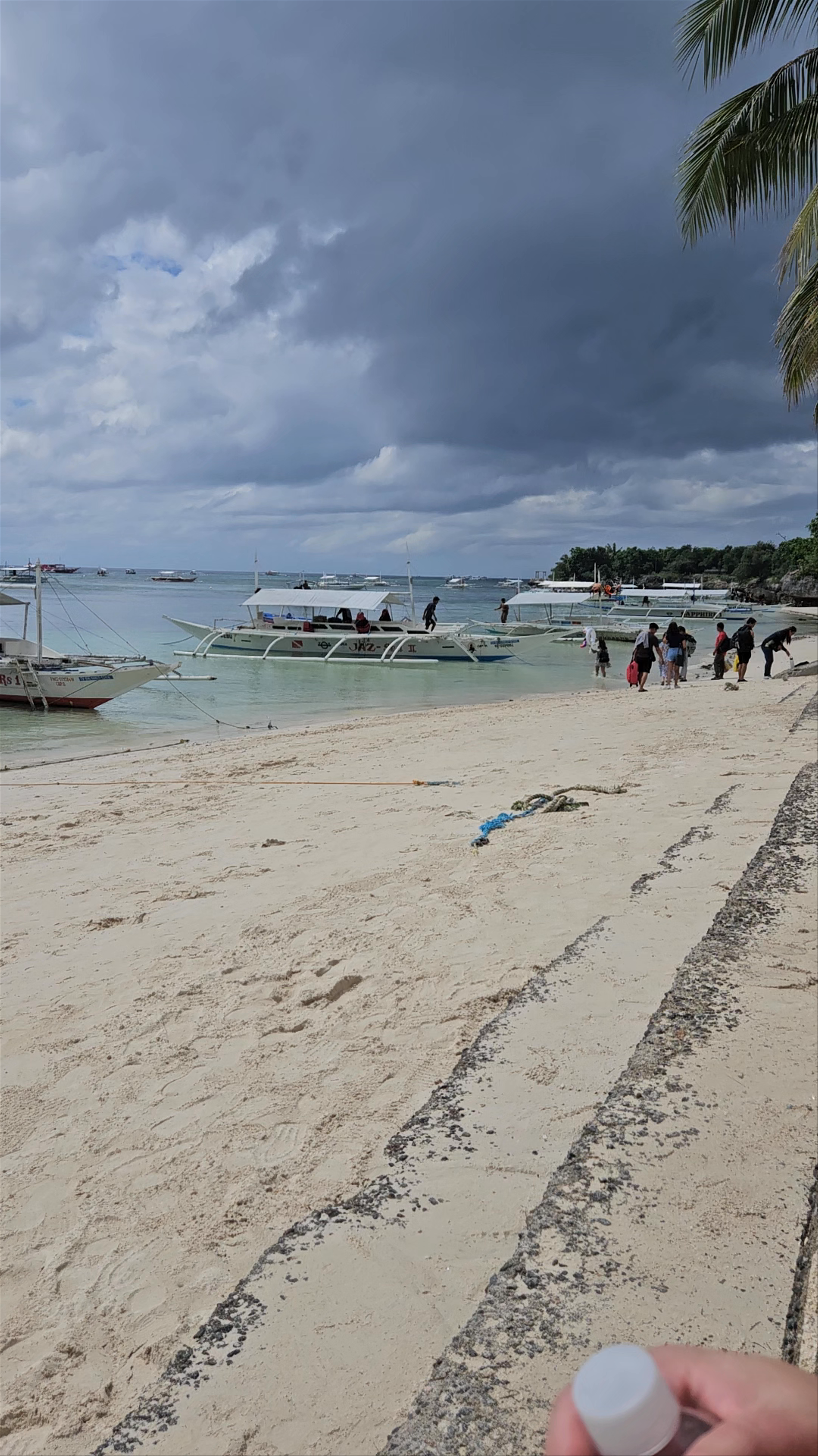 Alona Beach