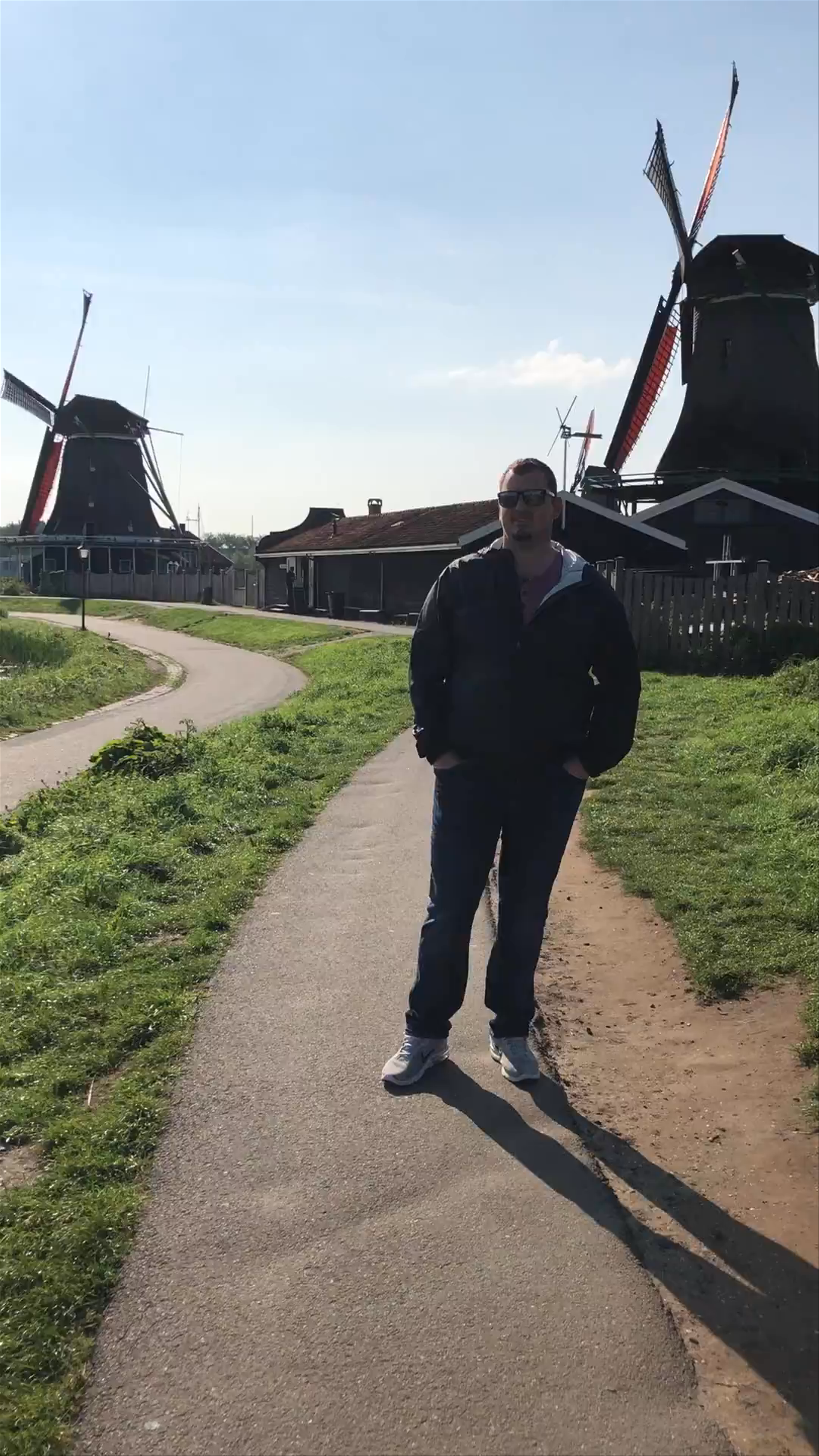 Zaanse Schans: Timeless Dutch Windmills and Rustic Charm