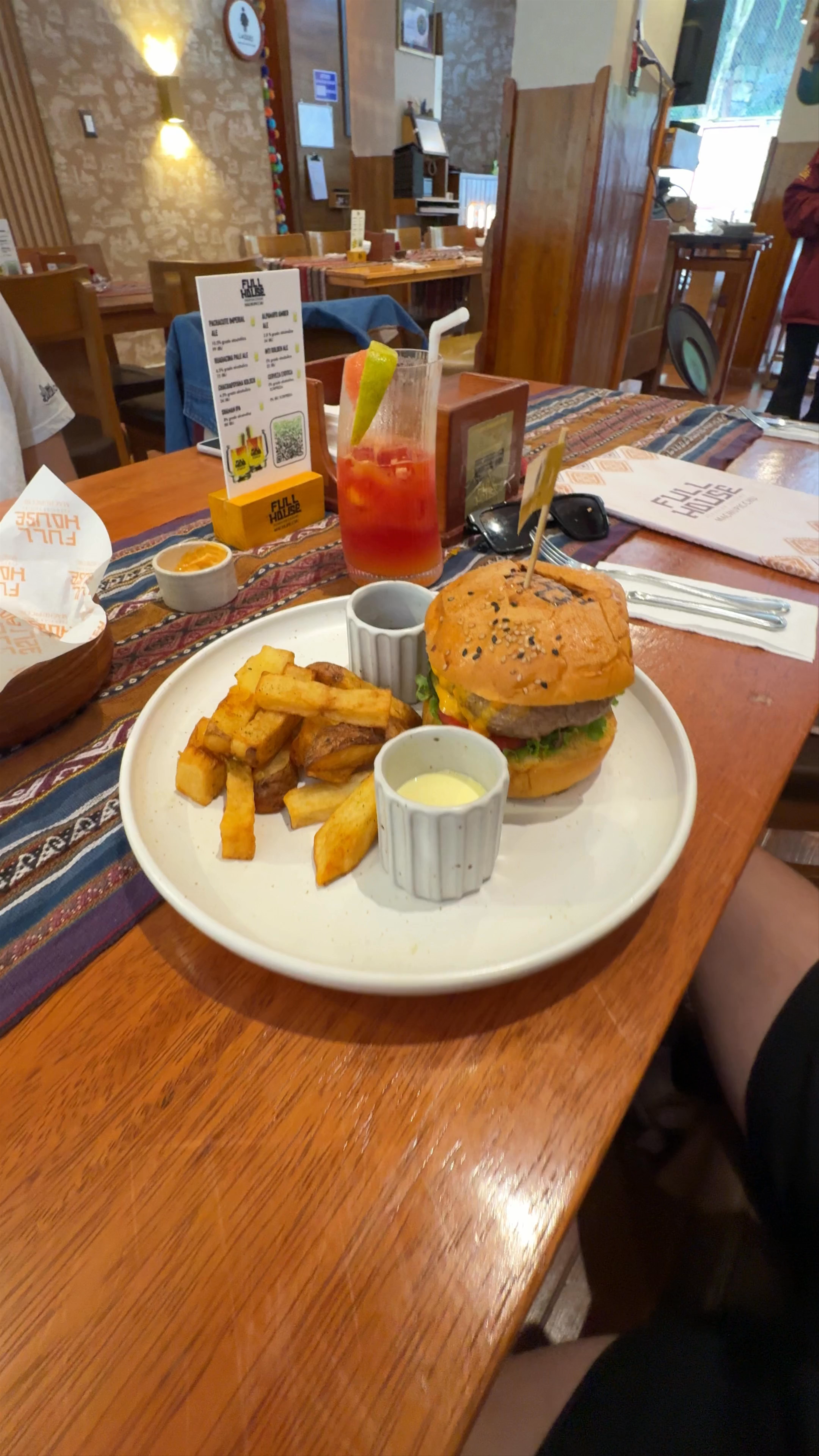 Full House Peruvian Cuisine