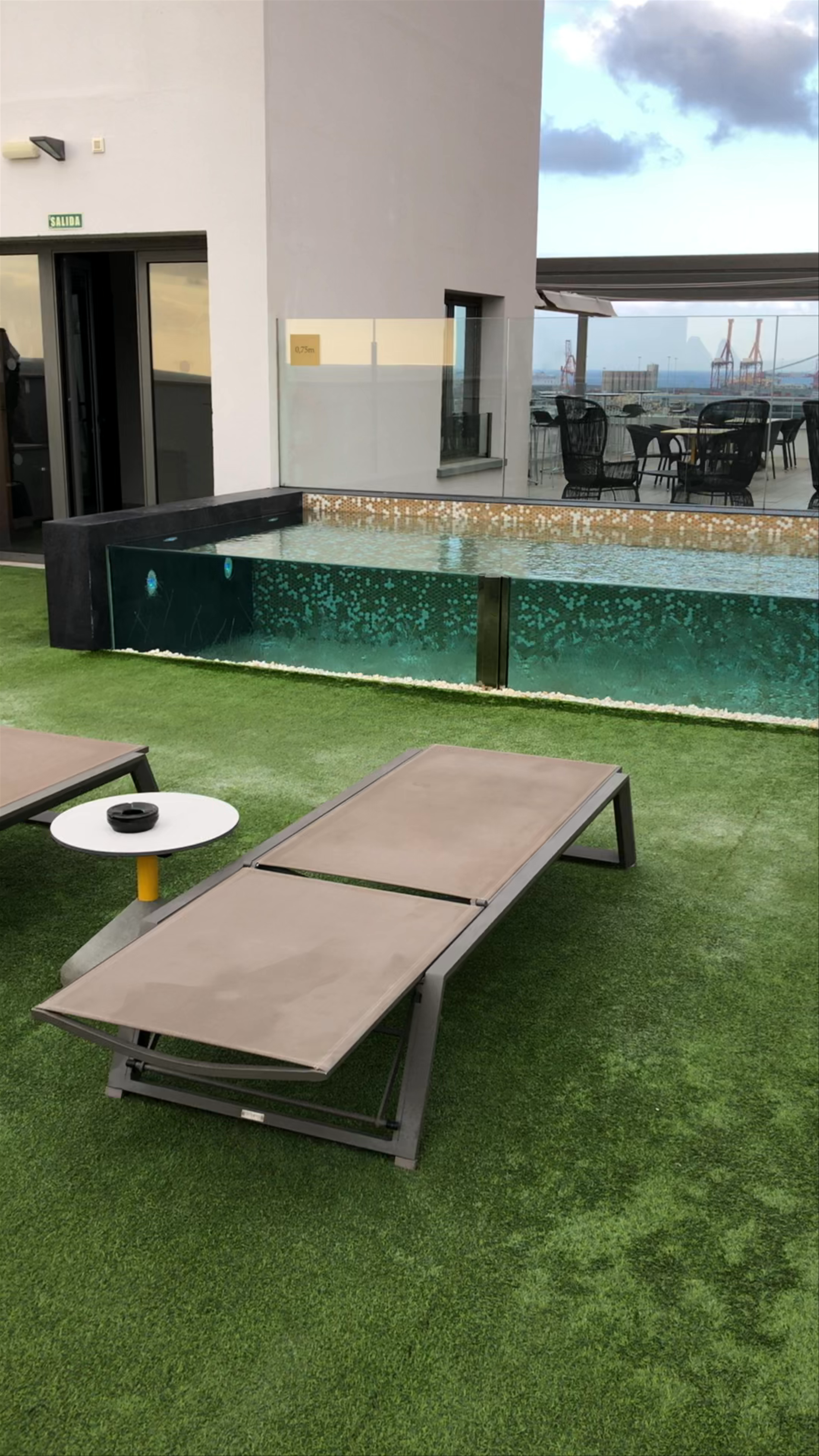 Design Plus Bex Hotel