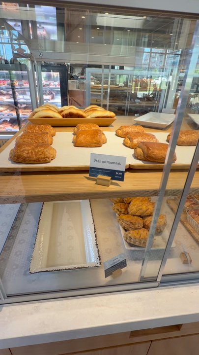 Paris Baguette - More pastries - Bakeries Near Me - Olivette, Missouri