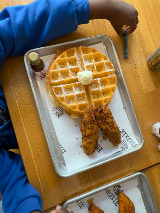 Bruxie - Chicken and waffles, traditional, and honey hot - Chicken Shop Near Me - Santa Barbara, California