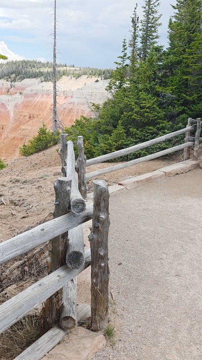 Cedar Breaks National Monument - View from Sunset Trail in Cedar Breaks National Monument - Landmarks & Historical Buildings Near Me - Brian Head, Utah