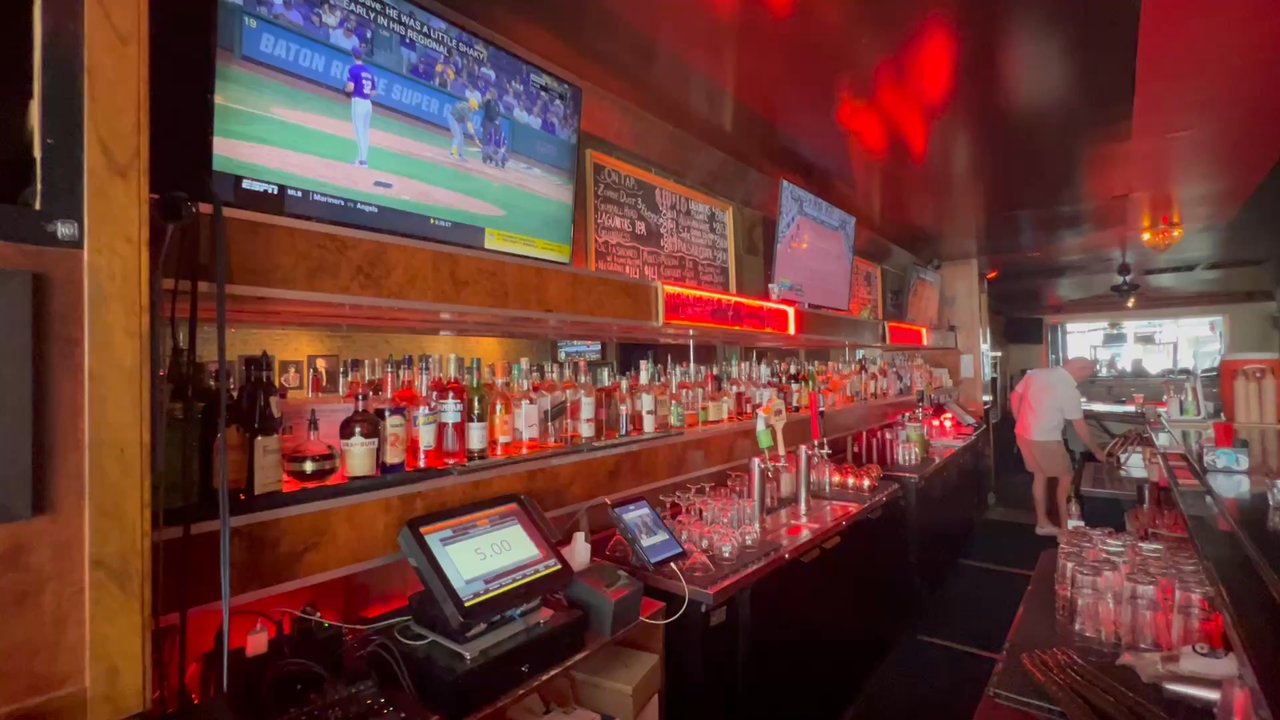 Swig - Great music - Bars Near Me - Chicago, Illinois