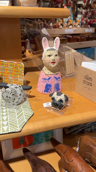 Nohea Gallery - Sculptures by Jo Rowley - Art Galleries Near Me - Honolulu, Hawaii