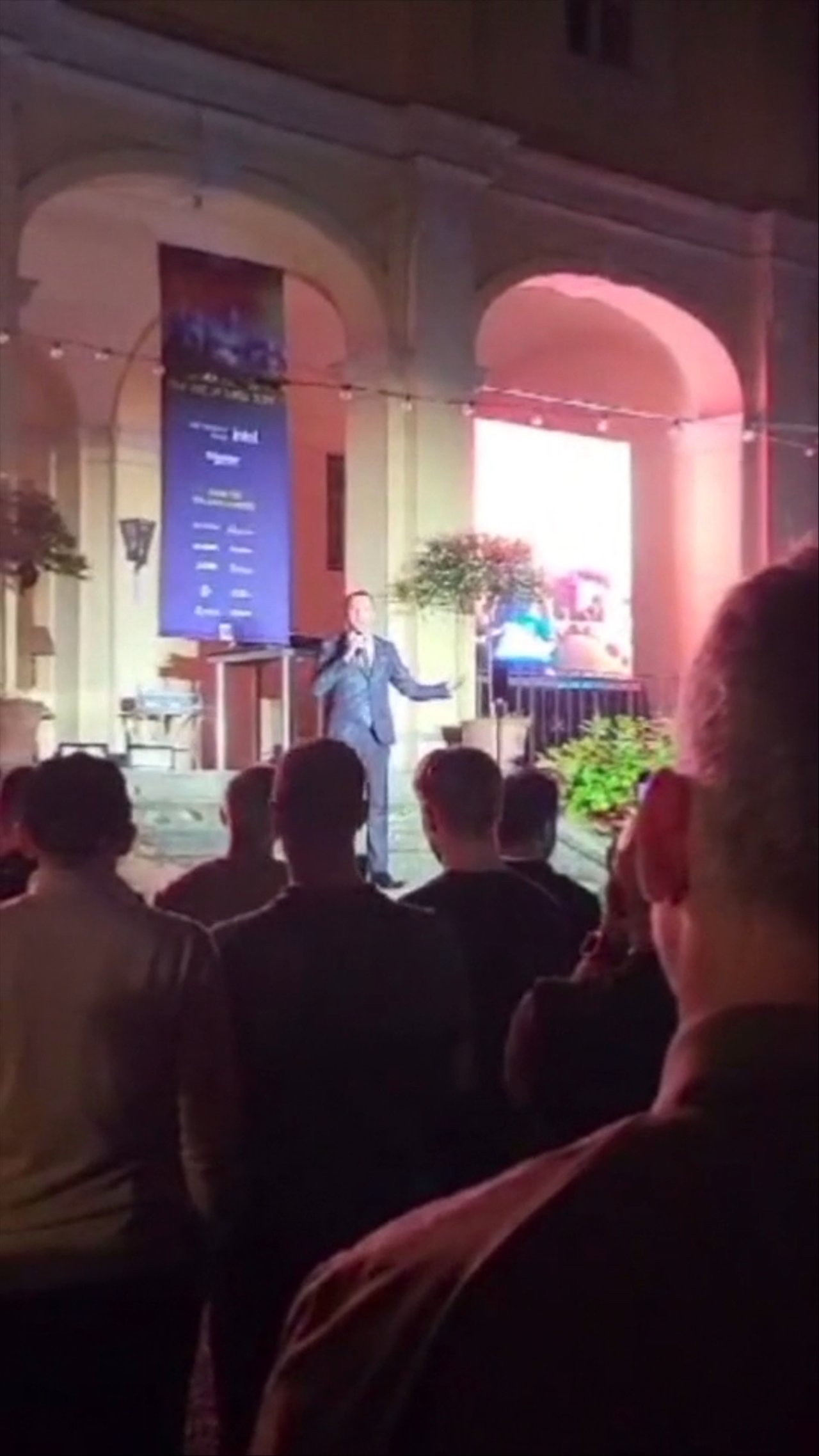 The Italian Tenor - Live Concert - video