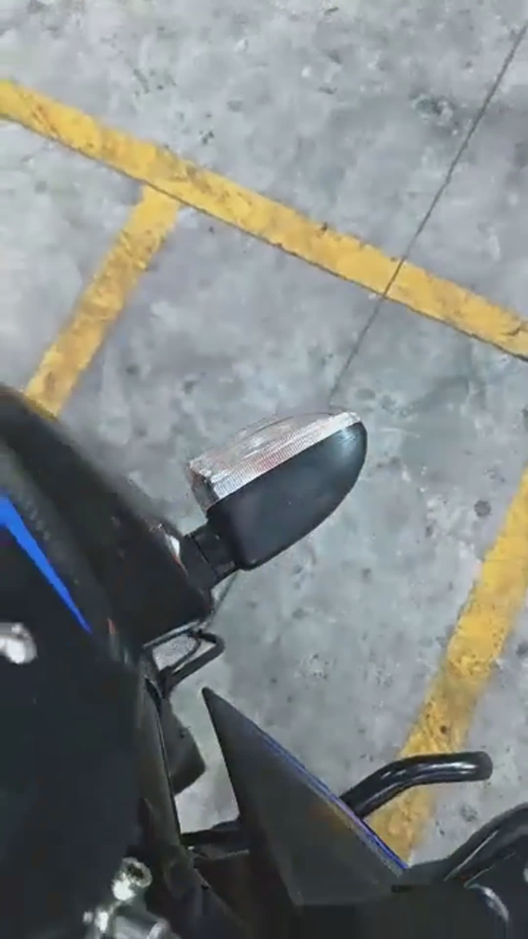 Walk-around video thumbnail