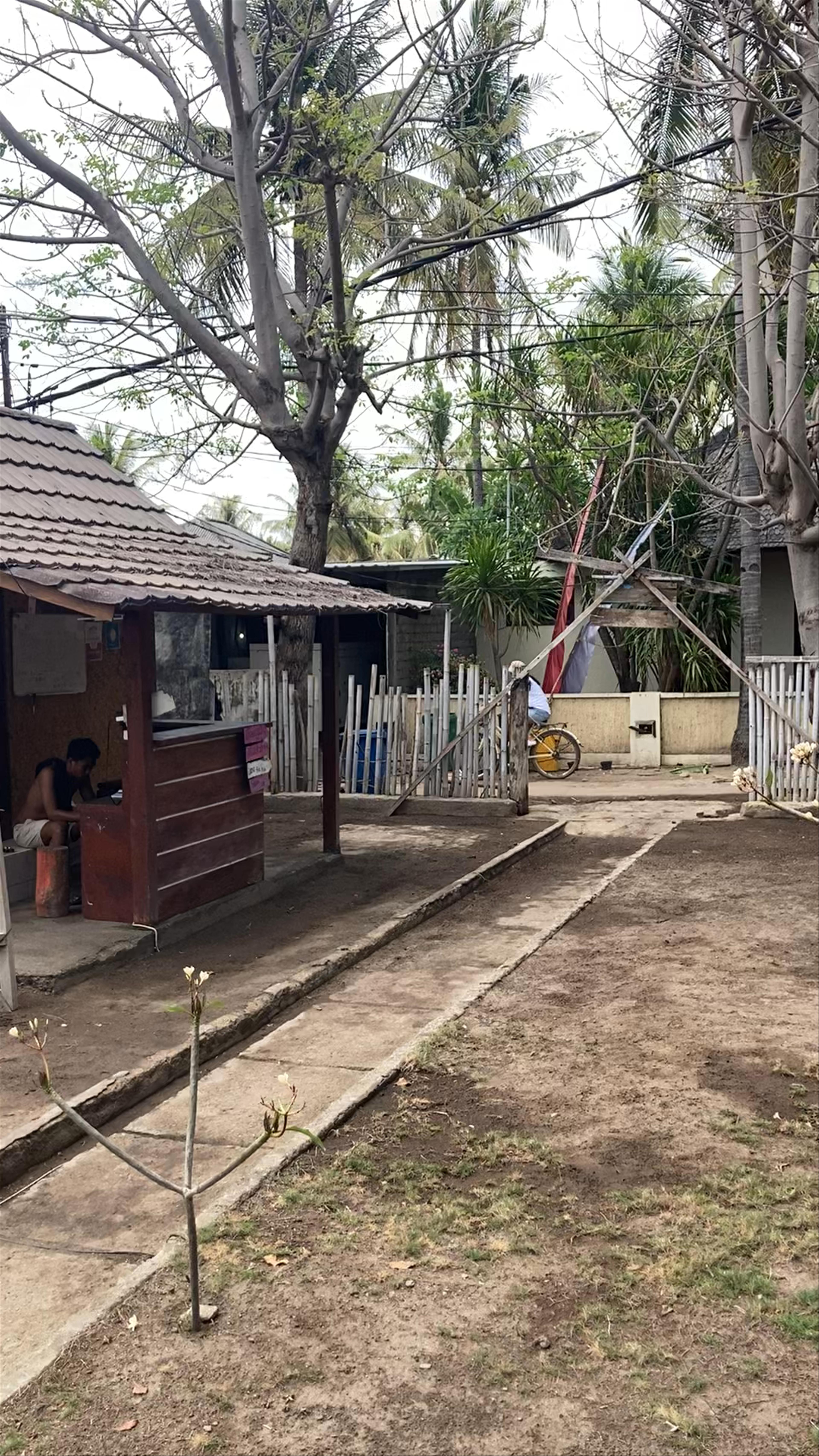 Rustic Serenity at Gili Escape Bungalows, Gili Indah