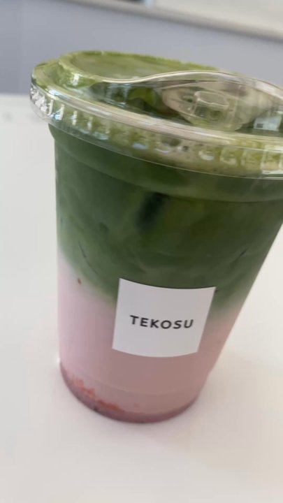 Tekosu Cafe - Strawberry Matcha - Coffee & Tea Near Me - Arcadia, California