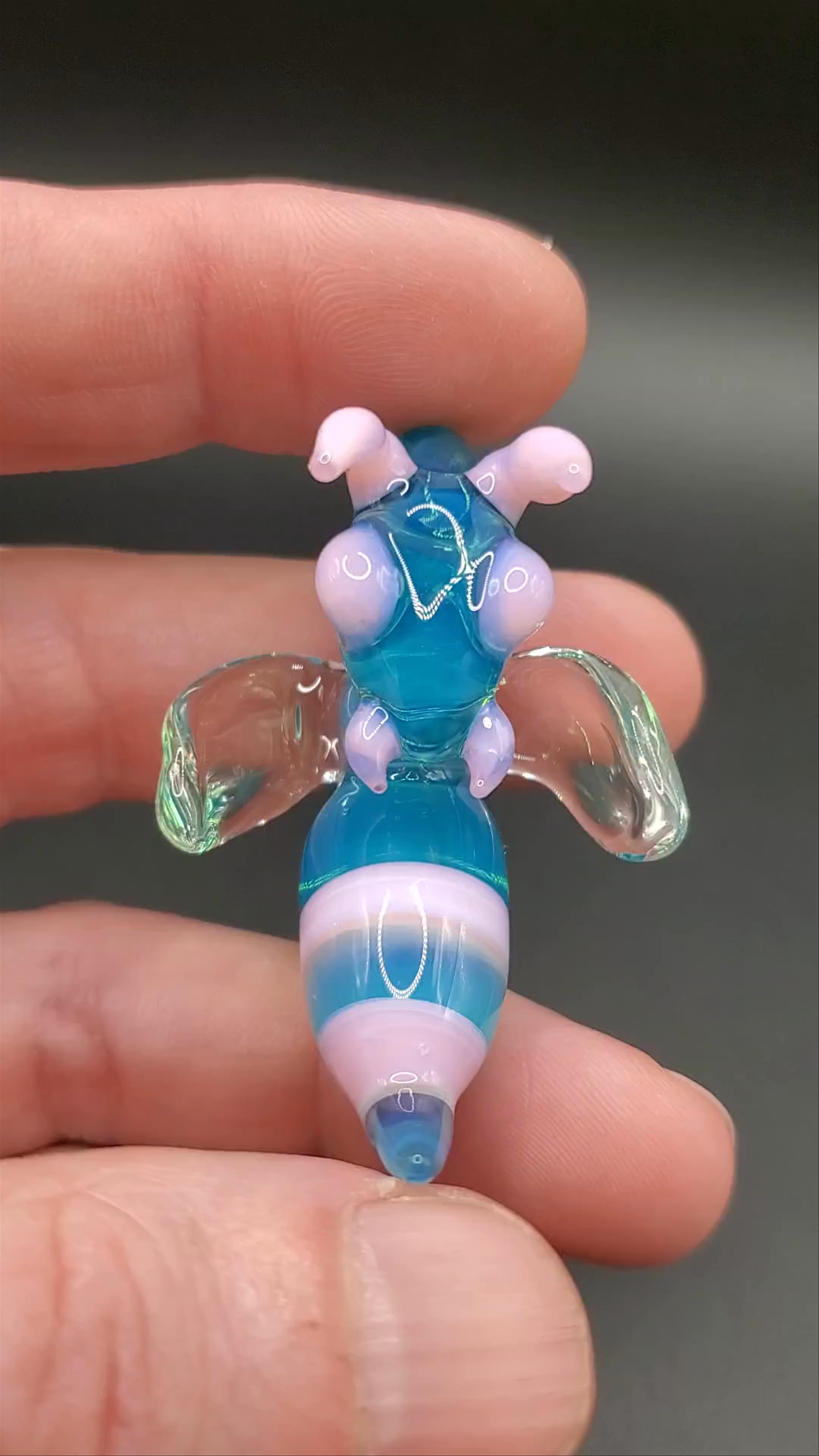Preview pic of Marina/bubblegum hornet