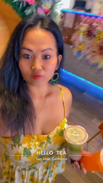 Hello Tea - Vibrant and beautiful inside! - Bubble Tea Near Me - San Jose, California