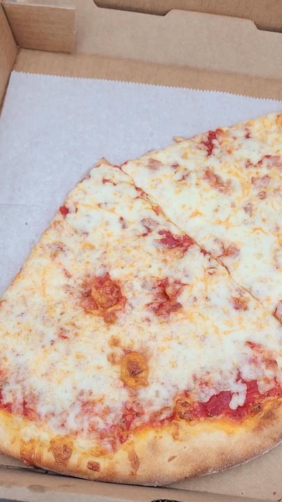 Mannino's - Cheese pizza - Italian Near Me - Tamarac, Florida
