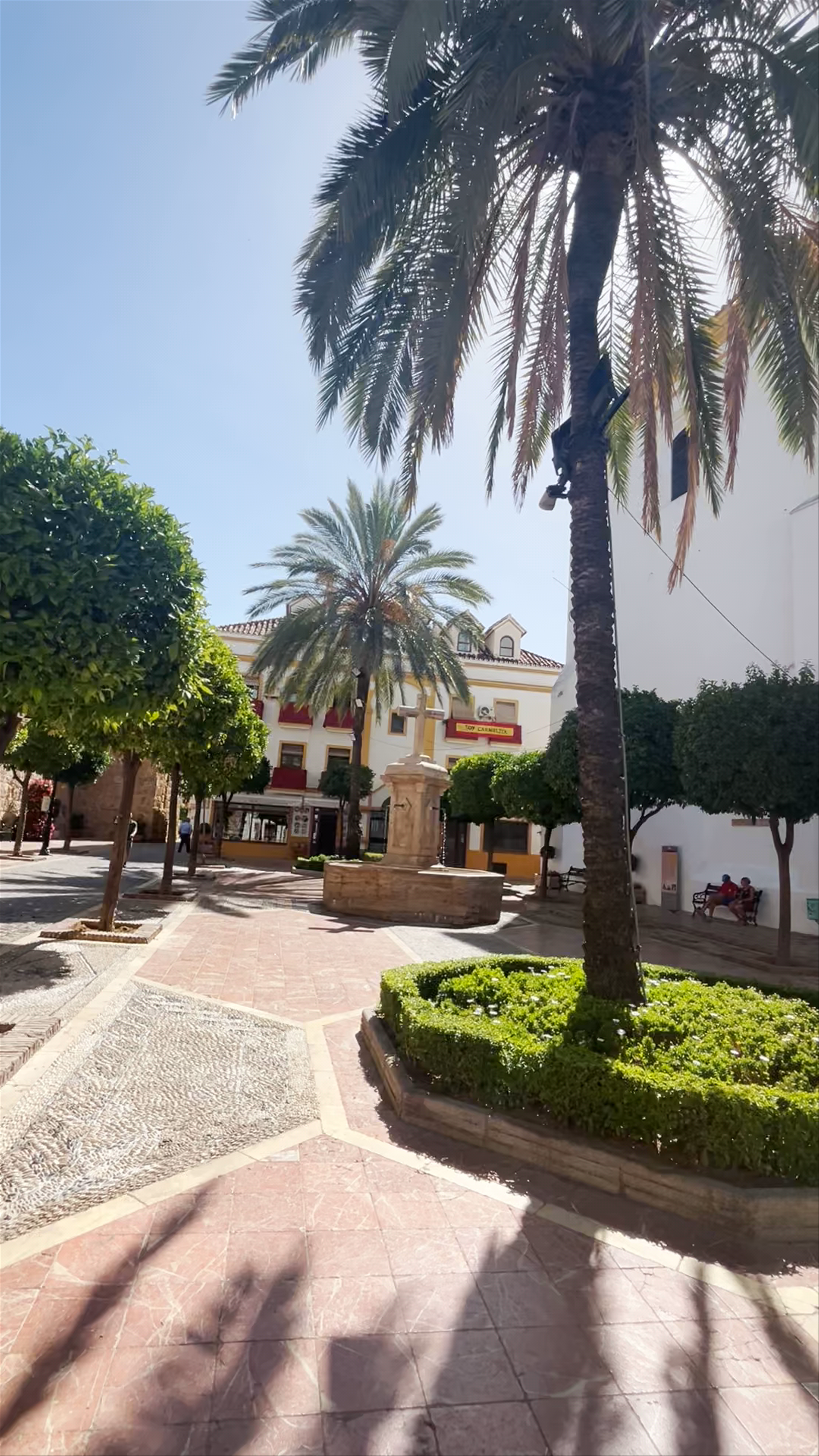 Iglesia de Nuestra Señora de la Encarnación: A Bright Day in Marbella's Historic Plaza