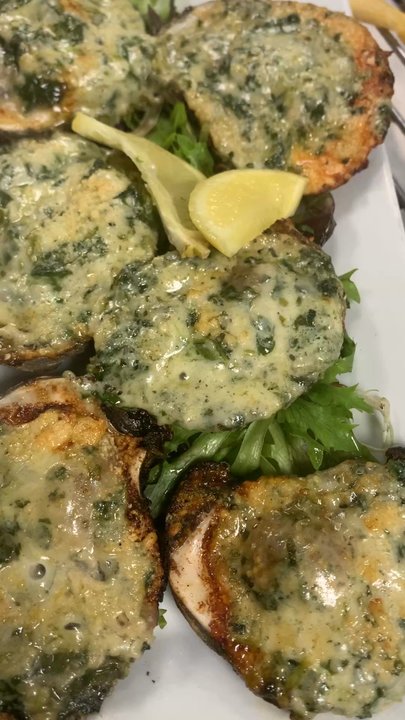 Salt  Bar & Bistro - Bars Near Me - Memphis, Tennessee