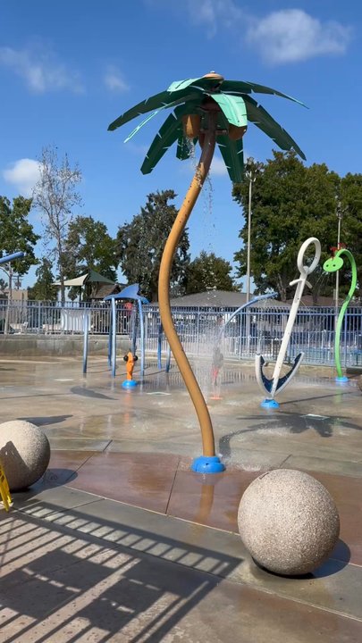 Sigler Park Splash Pad - Splash pad area - Playgrounds Near Me - Westminster, California