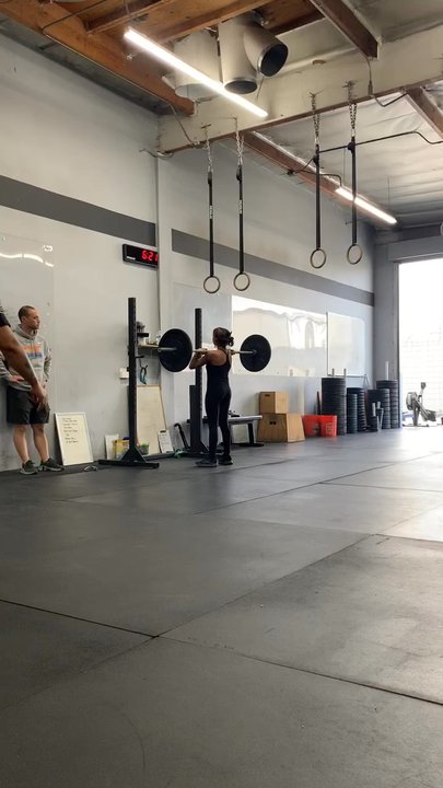 Code 3 Athletics Hawthorne - My daughter has been improving so much in a short period of time. Adding weight on her bar. Tim always gives pointers to improve form. - Gyms Near Me - Hawthorne, California