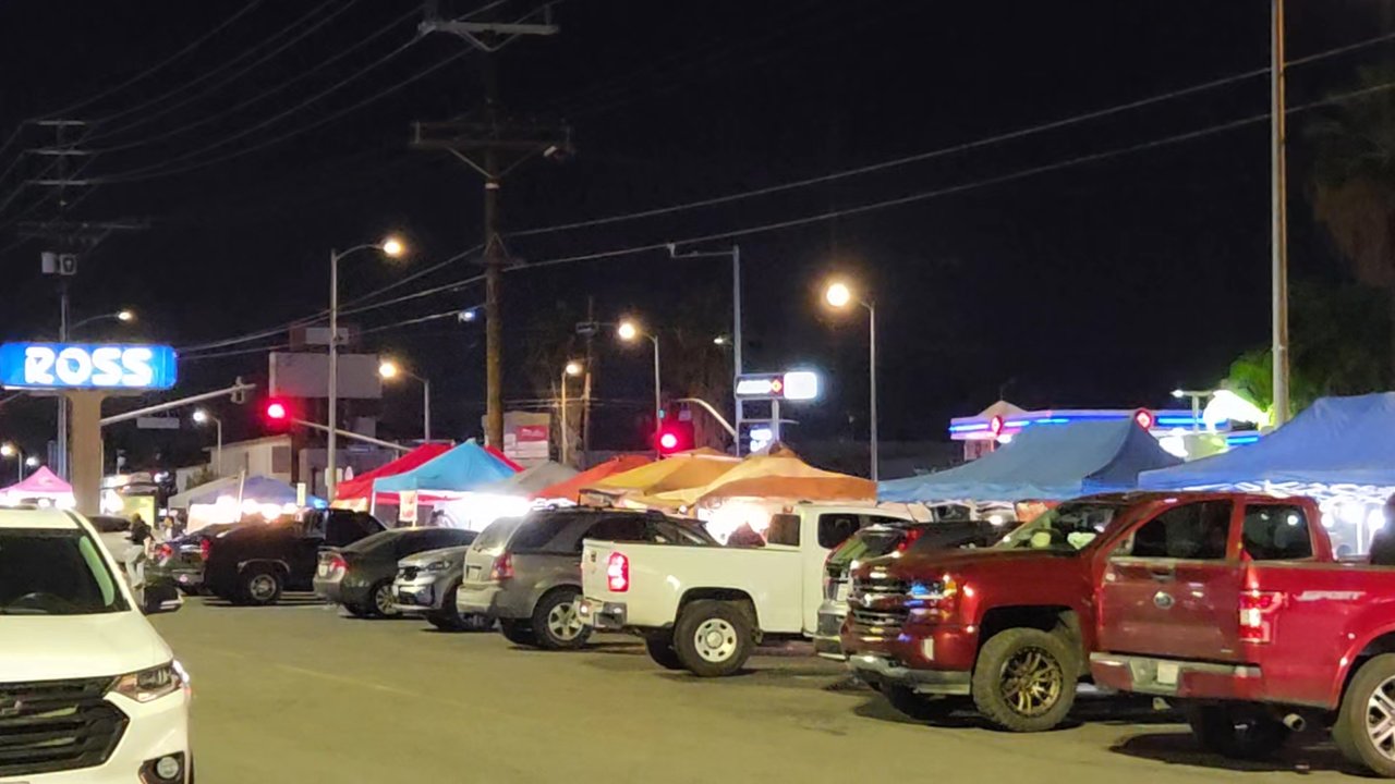 Tacos El Gorrion - Tacos Near Me - Arleta, California