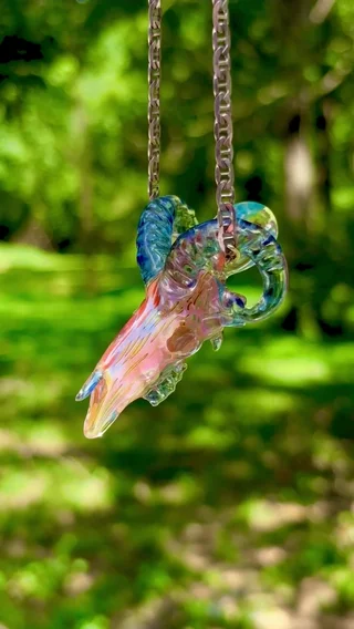 Preview pic of Mark Andrews collab ram skull