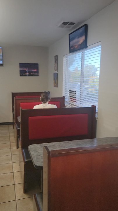 Boss Burger - Inside - Burgers Near Me - Oroville, California