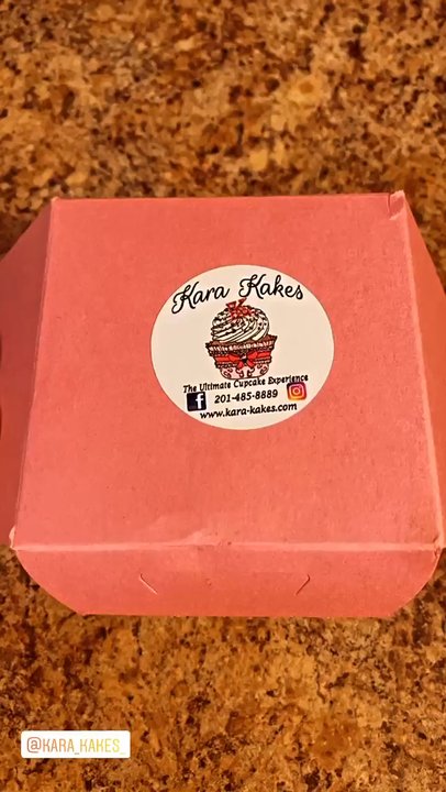 Kara Kakes - Cookie with stuffed Oreo - Cupcakes Near Me - Franklin Lakes, New Jersey
