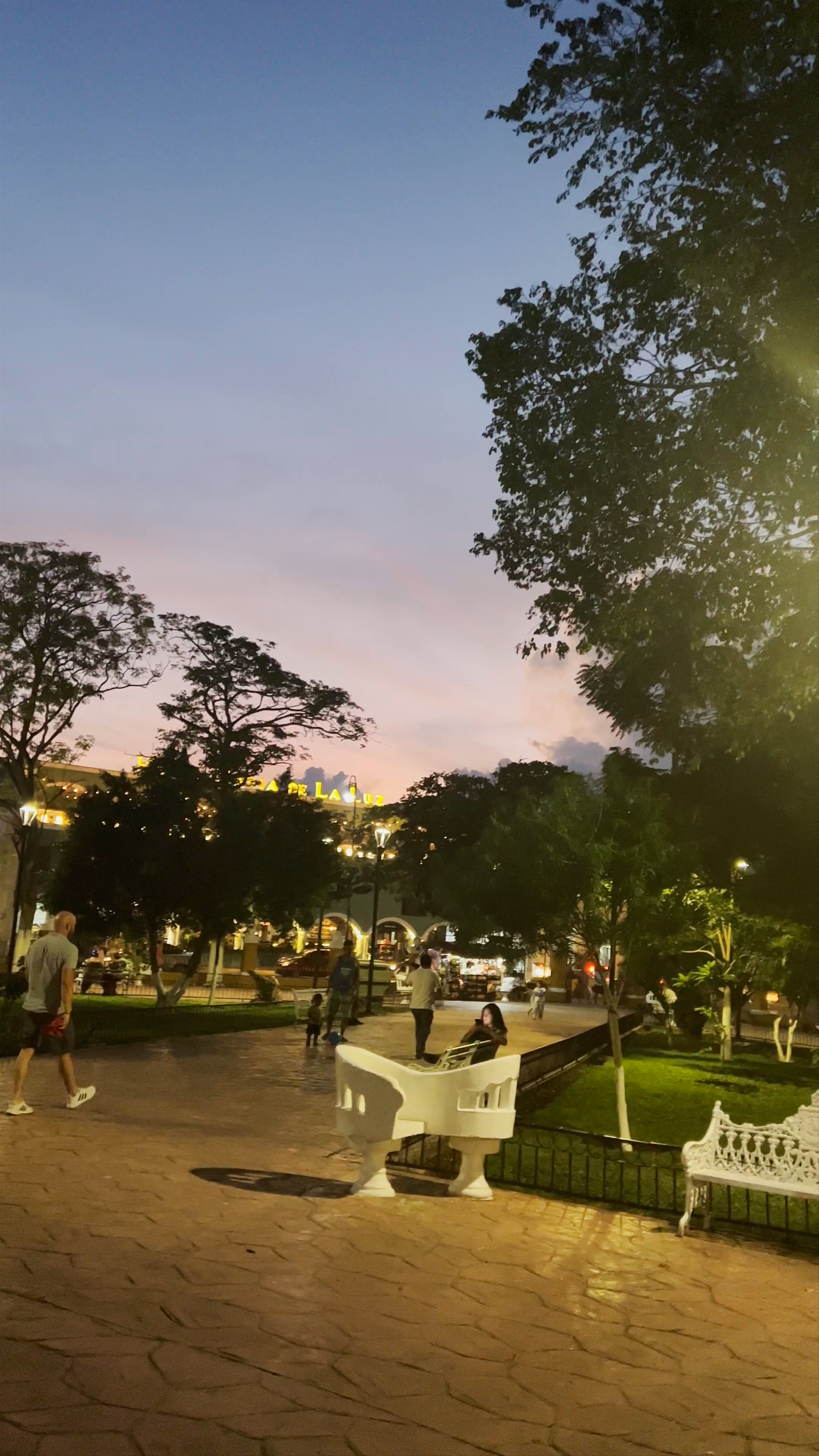 Parque Principal Francisco Cantón Rosado