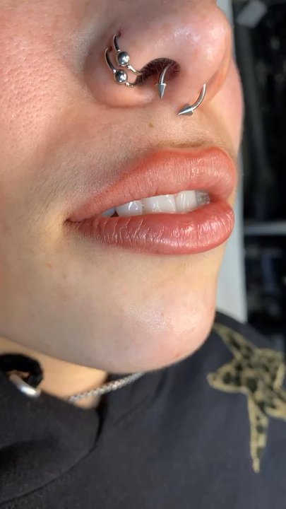 First Class Tattoo - Ombré liner lips - Tattoo Near Me - Manhattan, New York